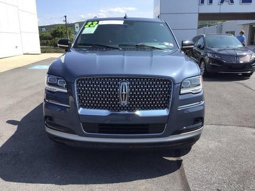 2023 Lincoln Navigator L Reserve
