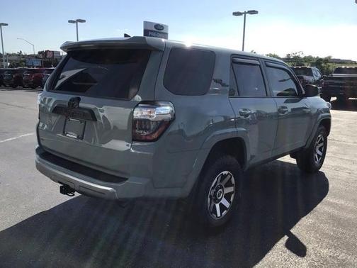2023 Toyota 4Runner TRD Off Road