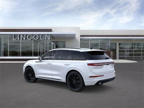 2025 Lincoln Corsair Premiere