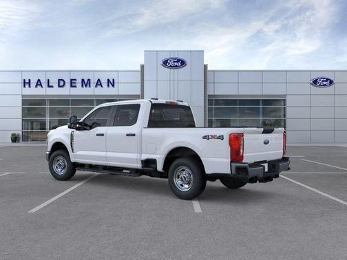 Oxford White 2025 Ford F-250 XL