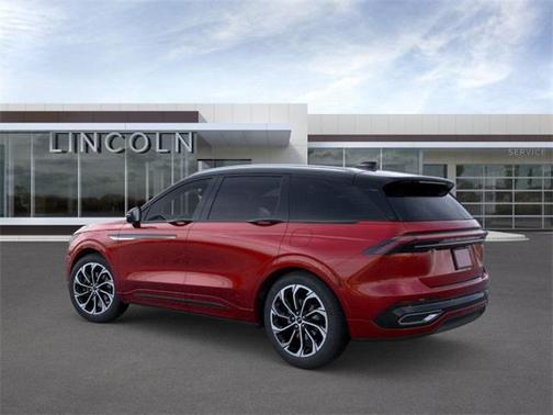 2025 Lincoln Nautilus Reserve
