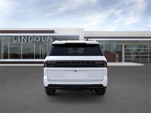 2025 Lincoln Navigator Black Label