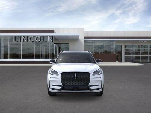 Crystal White Metallic 2026 Lincoln Corsair Reserve