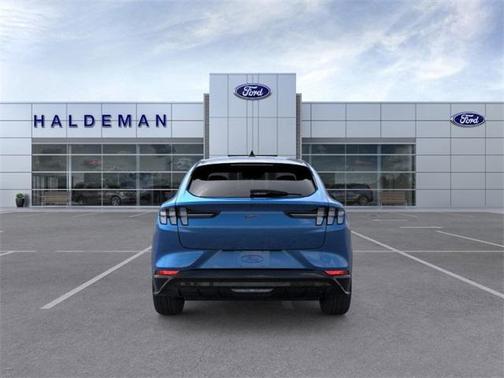 2025 Ford Mustang Mach-E GT