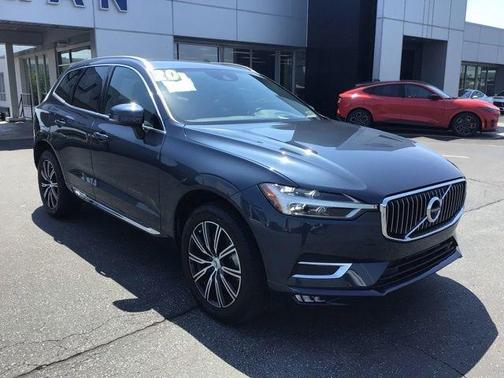 Denim Blue Metallic 2020 Volvo XC60 T6 Inscription
