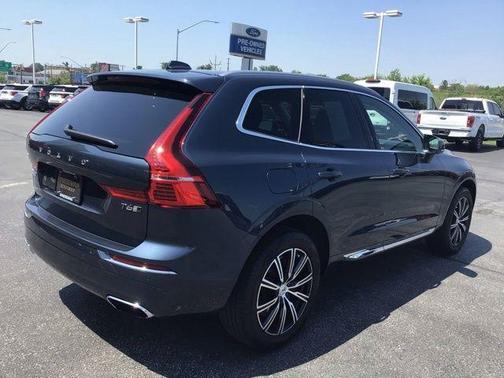 Denim Blue Metallic 2020 Volvo XC60 T6 Inscription