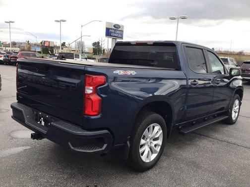 2021 Chevrolet Silverado 1500 Custom