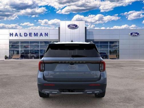 Vapor Blue Metallic 2026 Ford Explorer Active