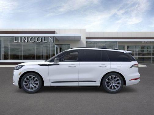 Pristine White 2026 Lincoln Aviator Premiere