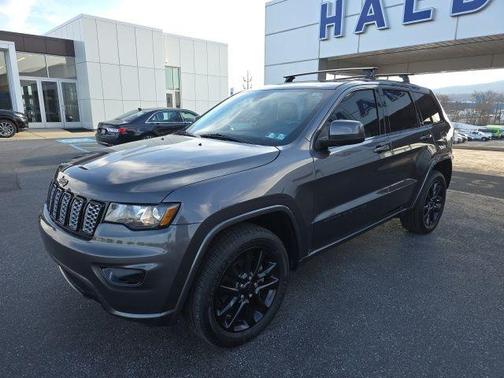 2019 Jeep Grand Cherokee Altitude