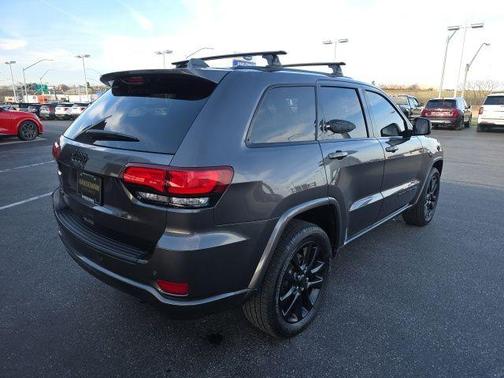 2019 Jeep Grand Cherokee Altitude