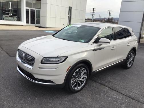 2023 Lincoln Nautilus Reserve