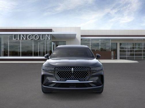 Infinite Black Metallic 2026 Lincoln Nautilus Premiere