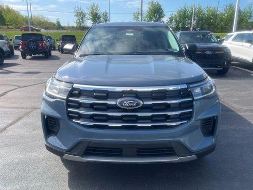 Vapor Blue Metallic 2026 Ford Explorer Active