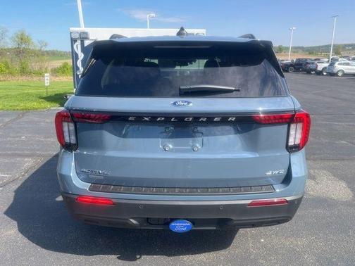 Vapor Blue Metallic 2026 Ford Explorer Active