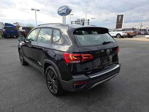 2022 Volkswagen Taos 1.5T S