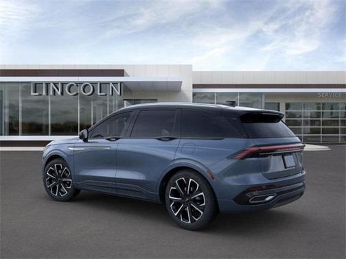 2025 Lincoln Nautilus Reserve