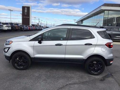 2022 Ford EcoSport SES