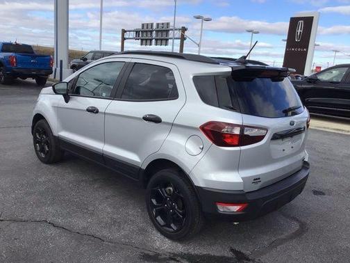 2022 Ford EcoSport SES