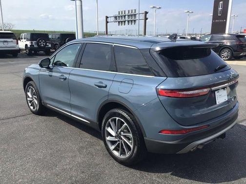 Whisper White 2024 Lincoln Corsair Premiere