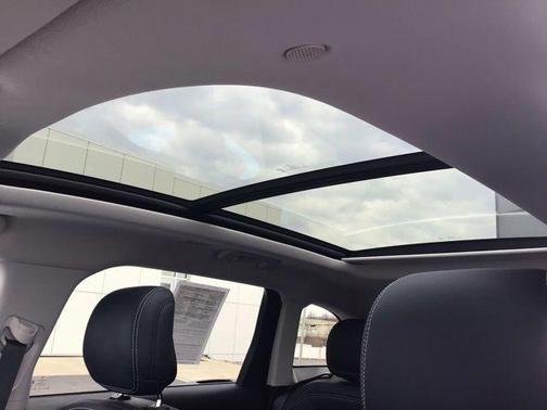 Infinite Black Metallic 2024 Lincoln Nautilus Reserve