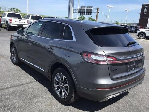 2021 Lincoln Nautilus Standard