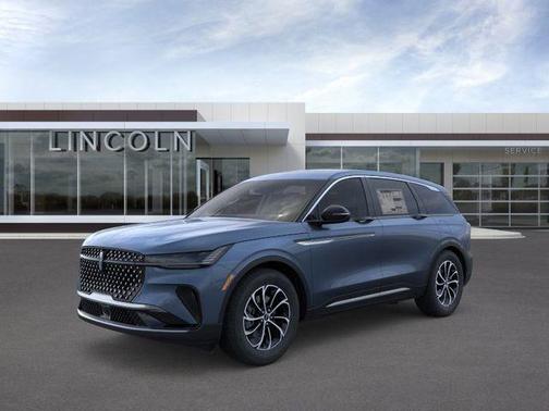 Whisper White 2026 Lincoln Nautilus Premiere