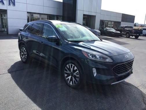 2020 Ford Escape SEL