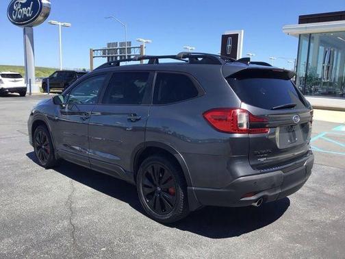 Magnetite Gray Metallic 2022 Subaru Ascent Touring 7-Passenger