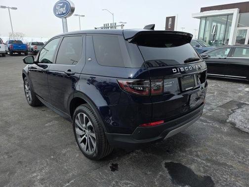 2022 Land Rover Discovery Sport SE