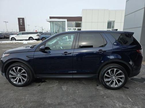 2022 Land Rover Discovery Sport SE