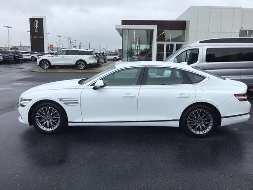 2023 Genesis G80 2.5T