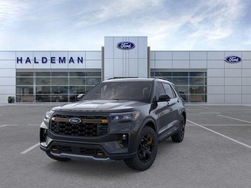 Agate Black Metallic 2026 Ford Explorer Tremor