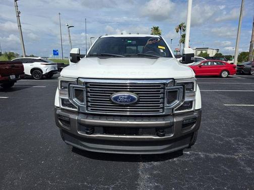 Star White 2022 Ford F-450 King Ranch