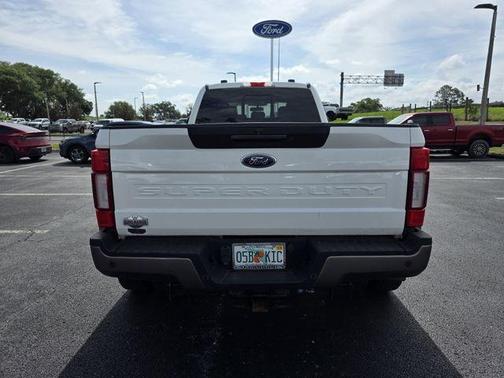Star White 2022 Ford F-450 King Ranch