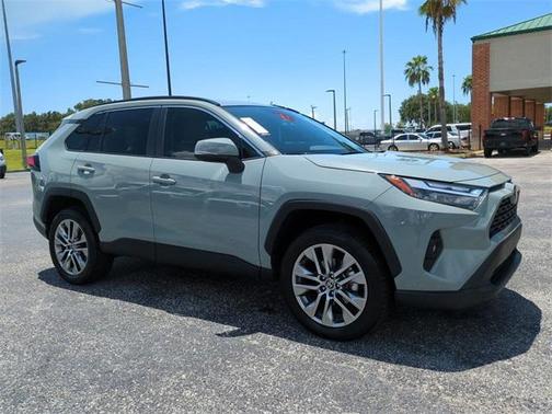 2023 Toyota RAV4 XLE Premium