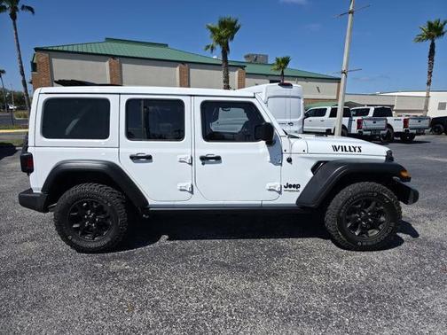 2022 Jeep Wrangler Unlimited Sport