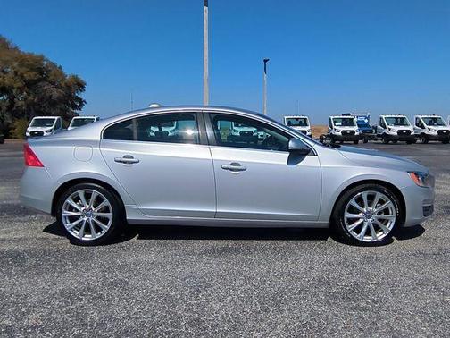 2017 Volvo S60 Inscription T5