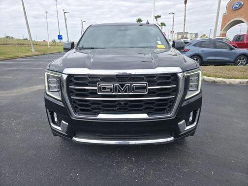2024 GMC Yukon XL SLT