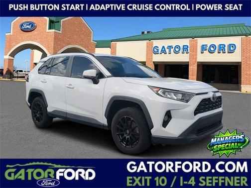 2020 Toyota RAV4 XLE