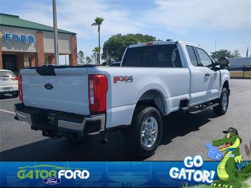 2025 Ford F-350 XLT