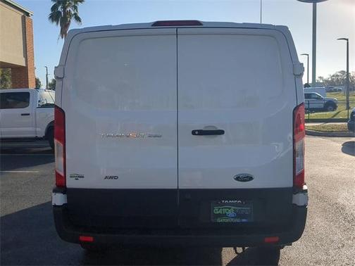2022 Ford Transit-250 Base