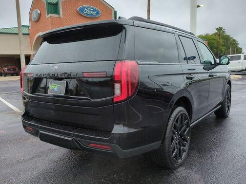 Black 2026 Ford Expedition Platinum