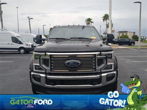 2022 Ford F-450 Lariat