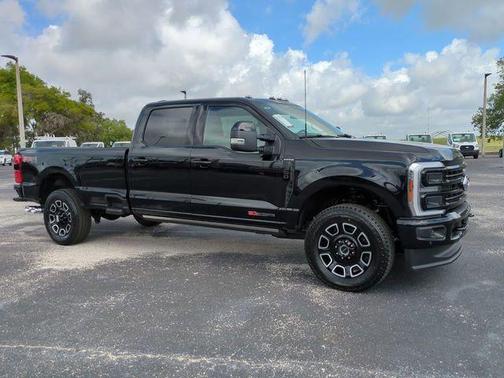 2026 Ford F-350 Platinum