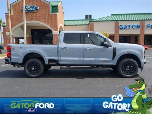 2025 Ford F-350 Lariat Super Duty
