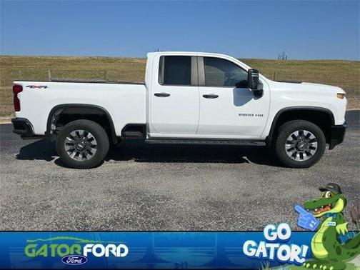 2022 Chevrolet Silverado 2500 Custom