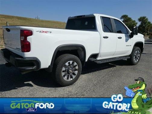 2022 Chevrolet Silverado 2500 Custom