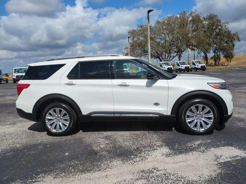 2022 Ford Explorer King Ranch