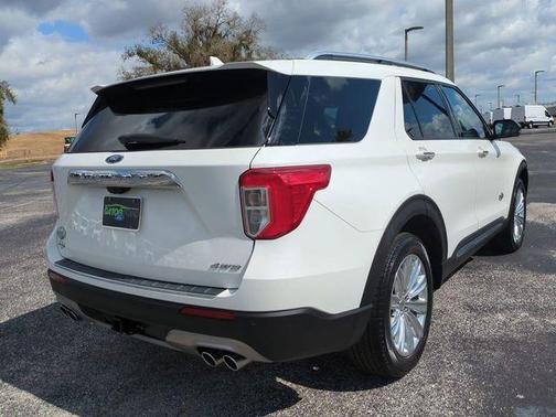 2022 Ford Explorer King Ranch